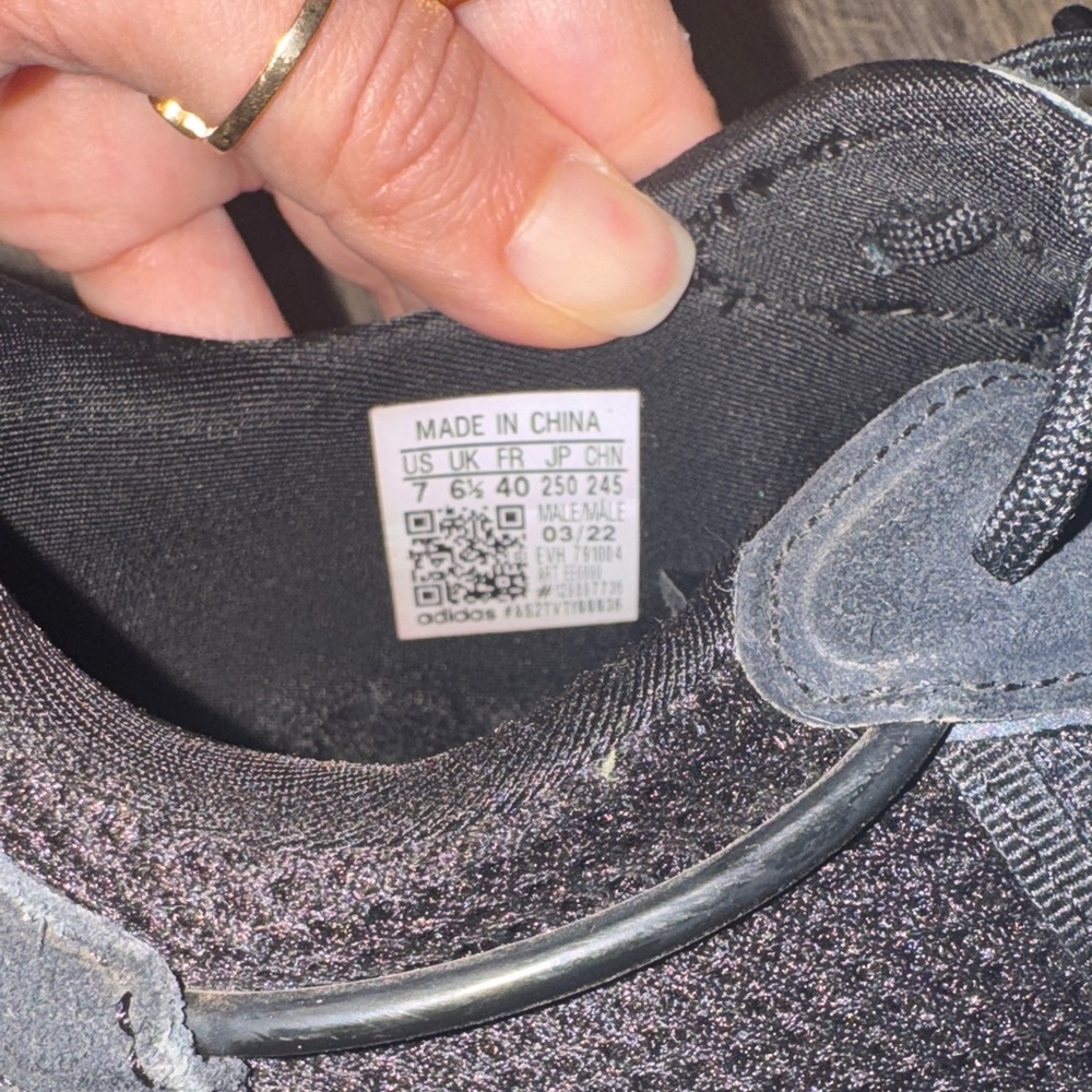 Adidas all Black Ozweegos - Picture 4 of 4
